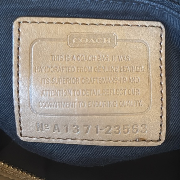 Coach Legacy Pinnacle Harper Satchel Tawny Creed A1371-23563 Color is Tawny - Picture 4 of 12